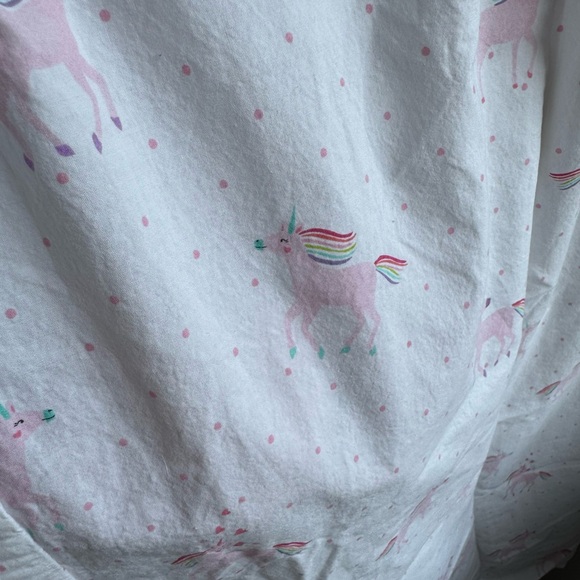 Pottery Barn Kids White and Pink Unicorn Patterned Flat Sheet - Picture 2 of 4
